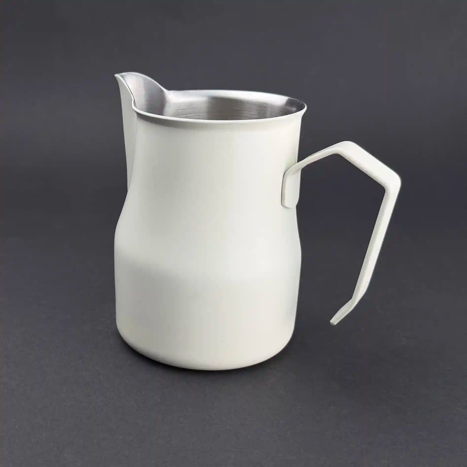 Melkepitcher for latte art