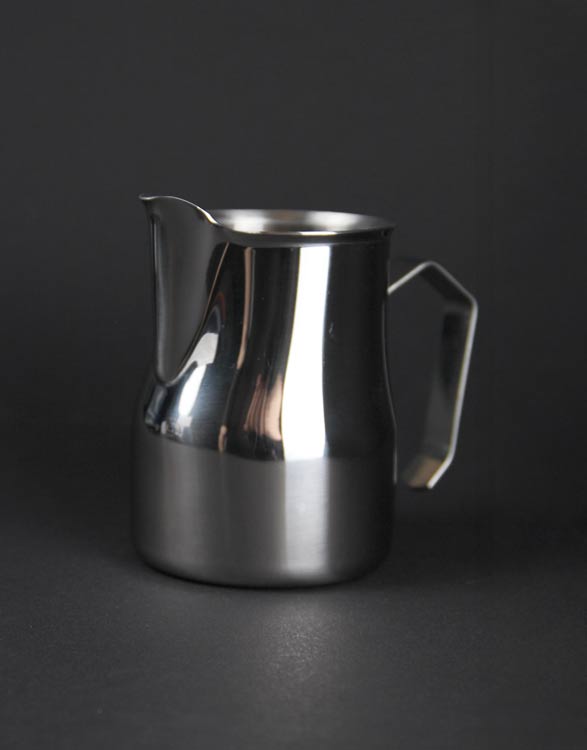 Melkepitcher for latte art